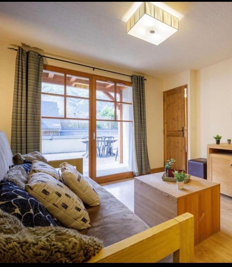 Appartements Avec Piscine Interieure Sauna Parking Etage 1 Au Centre Du Village Dans Residence Cami Real Saint-Lary-Soulan Exterior foto